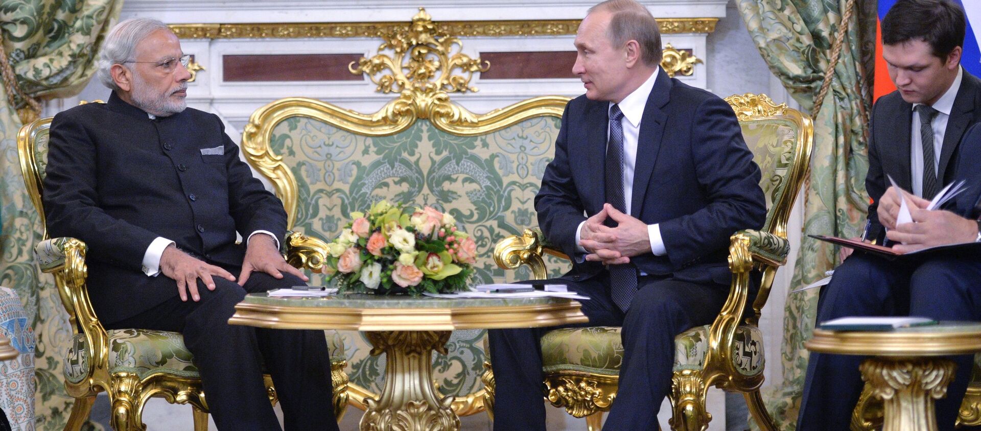 لقاء الرئيس الروسي فلاديمير بوتين ورئيس الوزراء الهندي ناريندا مودي - سبوتنيك عربي, 1920, 24.12.2015