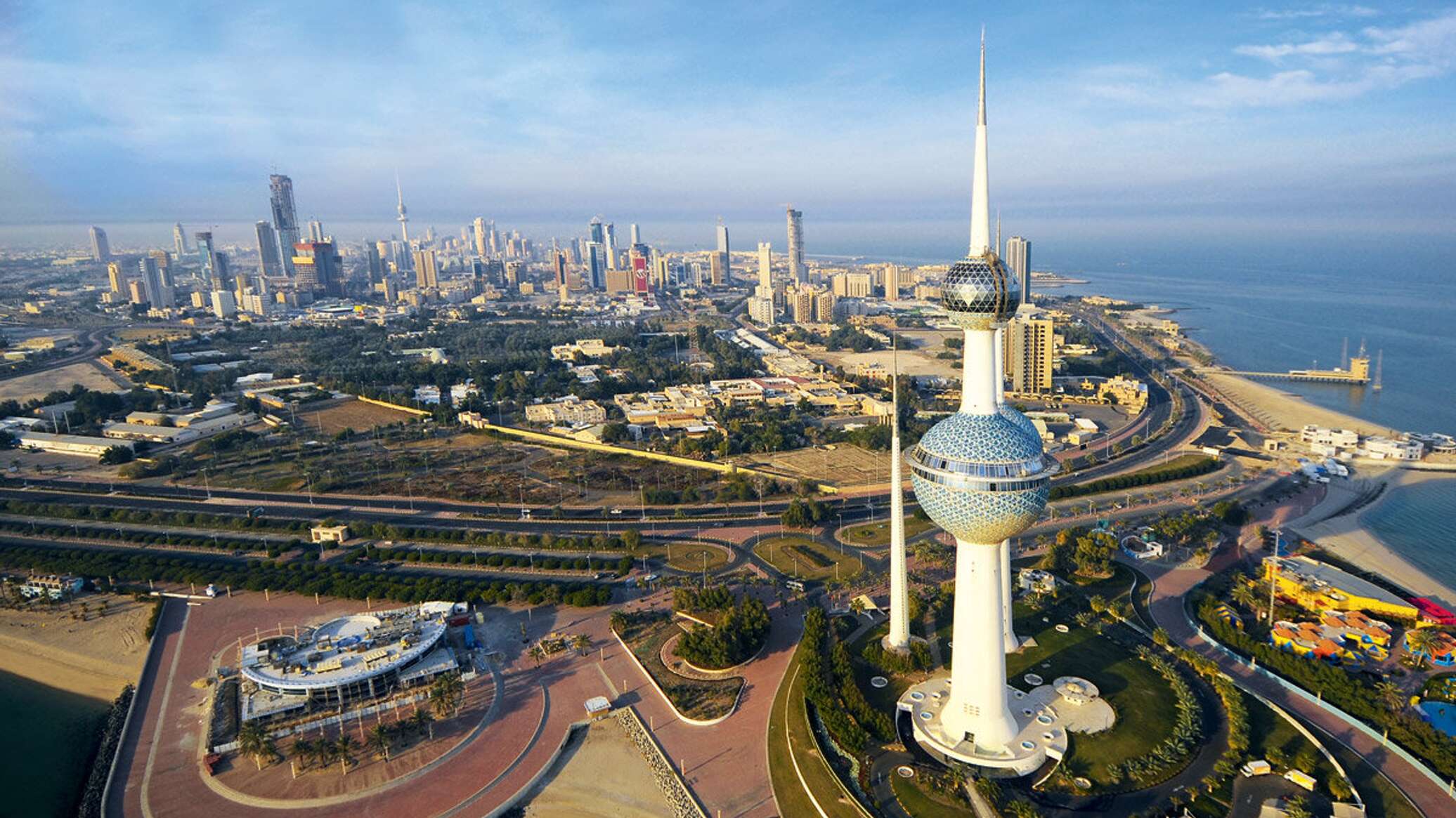 Кувейт язык. Эль Кувейт столица. Эль-Кувейт достопримечательности. Кувейт Сити. Эль-Кувейт площадь.