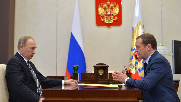 فلاديمير بوتين ودميتري ميدفيديف - سبوتنيك عربي