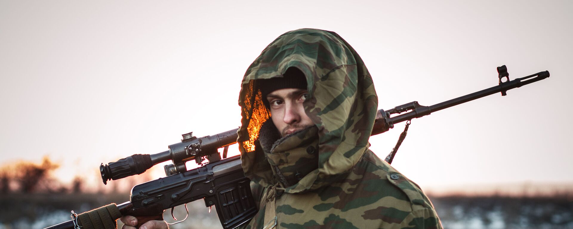 مقاتل من إحدى وحدات الحماية الشعبية في دونباس - سبوتنيك عربي, 1920, 04.03.2023
