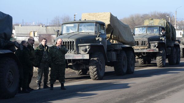 المقاومة الشعبية تسجب راجمات الصواريخ غراد من خط التماس مع القوات الأوكرانية في ريف دونيتسك - سبوتنيك عربي