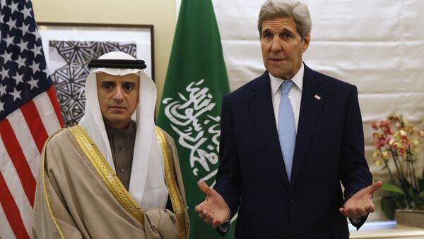 وزير الخارجية الأمريكي ونظيره السعودي  جون كيري وعادل الجبير - سبوتنيك عربي