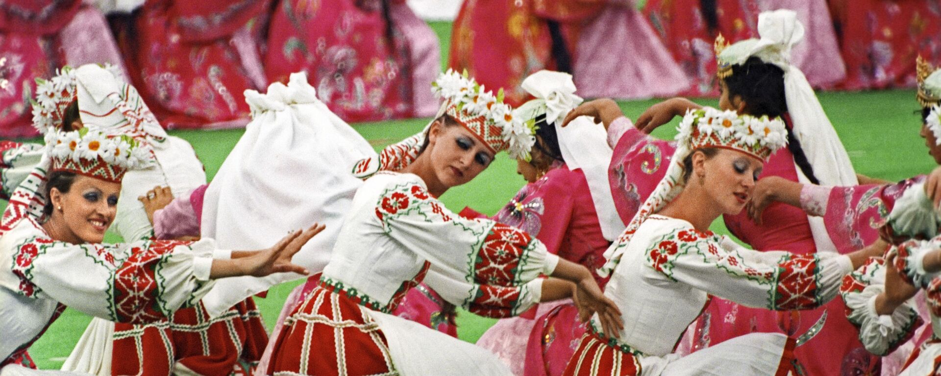 رقصة صداقة الشعوب في افتتاح أولمبياد موسكو 1980  - سبوتنيك عربي, 1920, 14.09.2022