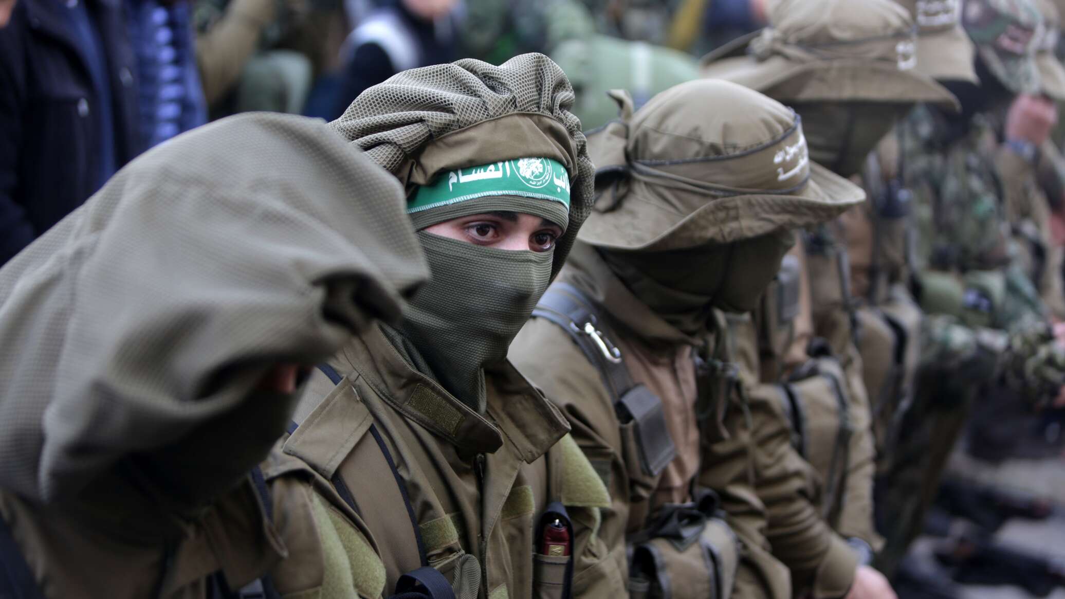 "القسام" تنشر مشاهد لأسرى قتلوا برصاص الجيش الإسرائيلي