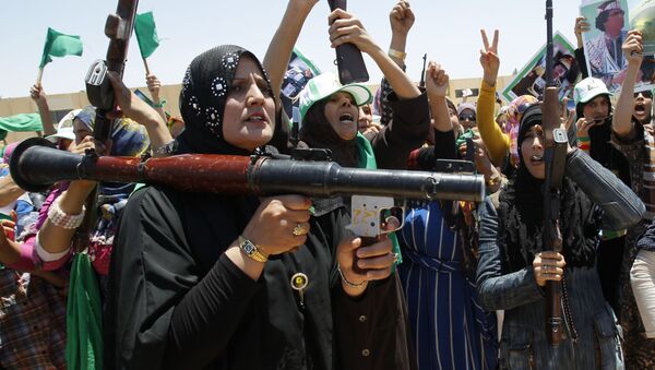 حشد من أنصار معمر القذافي - سبوتنيك عربي