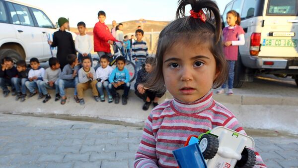 طفلة سورية لاجئة - سبوتنيك عربي