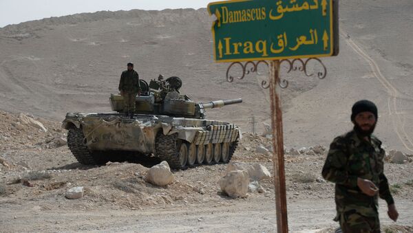 عملية عسكرية لـصقور الصحراء ضد داعش في تدمر - سبوتنيك عربي