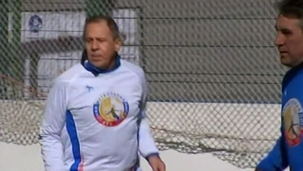 هدف آخر لروسيا! وزير الخارجية الروسي يعلمكم كرة القدم الحقيقية! - سبوتنيك عربي