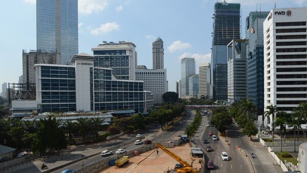 A general view shows Jakarta's central Sudirman road with a small amount of traffic - سبوتنيك عربي