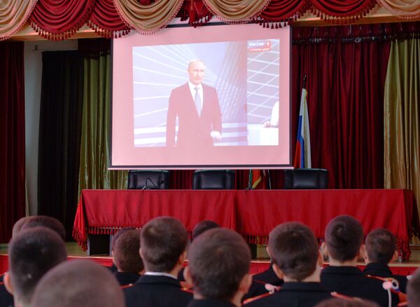 الحوار المباشر للرئيس فلاديمير بوتين مع المواطنين الروس - سبوتنيك عربي