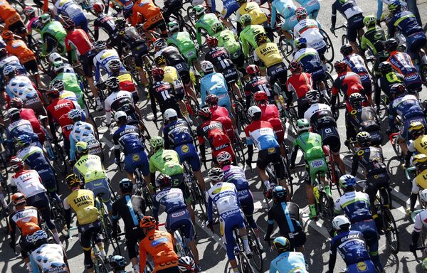سباق الدراجات أمستل غولد ريس في مدينة ماستريخت في هولندا، 17 أبريل/ نيسان 2016. - سبوتنيك عربي