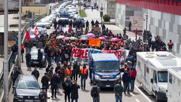 مظاهرات  عند الحدود بين إيطاليا والنمسا - سبوتنيك عربي