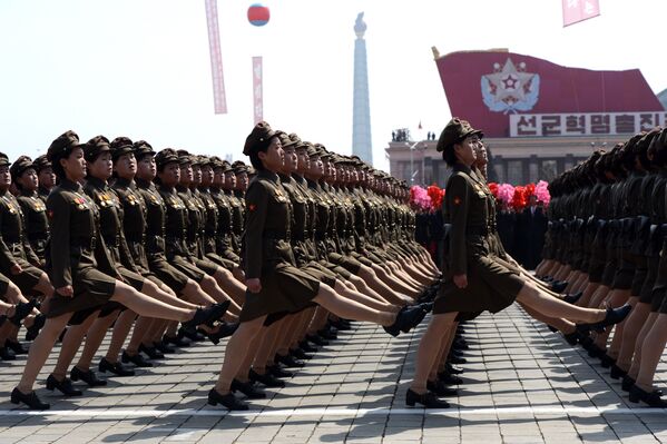الفوج النسائي في كوريا الشمالية. - سبوتنيك عربي