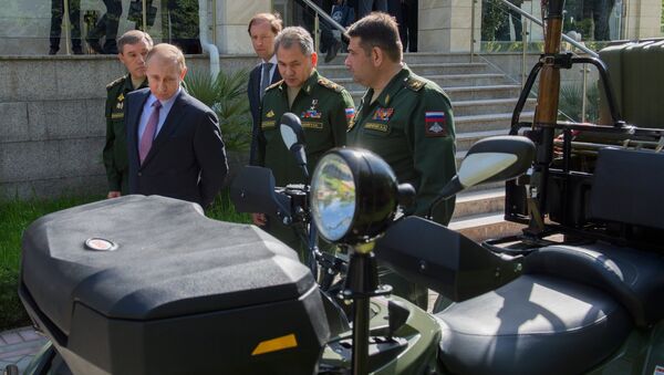 بوتين يجتمع مع قادة القوات المسلحة الروسية - سبوتنيك عربي