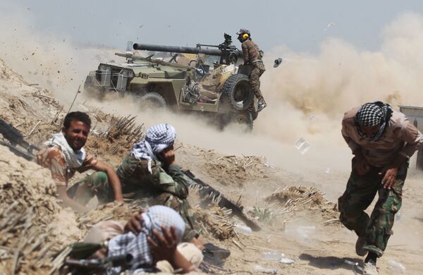 القوات العراقية خلال معاركها مع التنظيم الإرهابي داعش في الفلوجة، 25 مايو/ آيار 2016. - سبوتنيك عربي