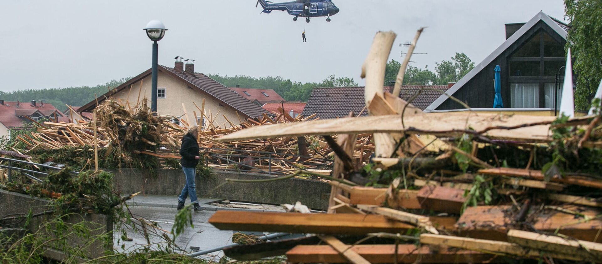 ألمانيا - الفيضانات تجتاح بلدة زيمباخ آم إن جنوب ألمانيا، 1 يونيو/ حزيران 2016. - سبوتنيك عربي, 1920, 18.07.2021