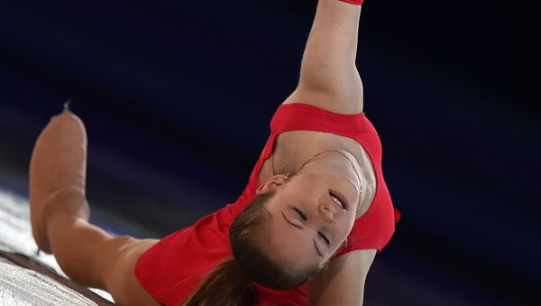 Юлия Липницкая (Россия) во время показательного выступления на XXII зимних Олимпийских играх в Сочи - سبوتنيك عربي