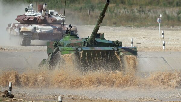 دبابات تابعة لفرقة تامان للمشاة الآلية بالجيش الروسي - سبوتنيك عربي