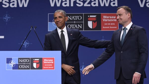 الرئيسان الأمريكي والبولندي يشاركان في اجتماع قمة الناتو المنعقد في وارسو - سبوتنيك عربي