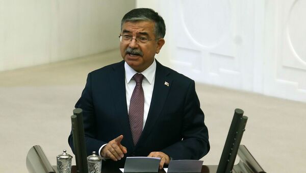 وزير الدفاع التركي فكري إسيك - سبوتنيك عربي