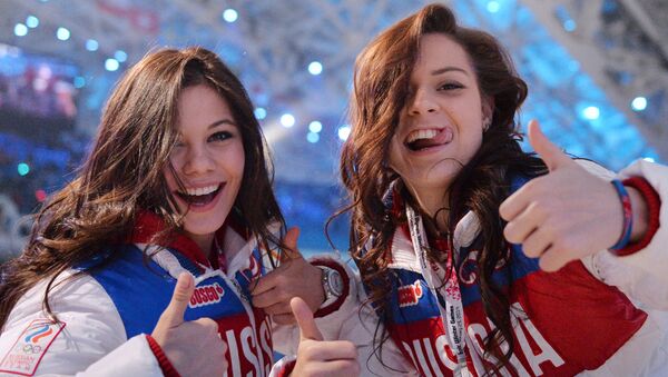 رياضتان روسيتان في حفل اختتام أولمبياد سوتشي - سبوتنيك عربي
