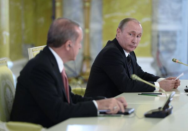 لقاء الرئيس الروسي فلاديمير بوتين والرئيس التركي رجب طيب أردوغان في مدينة سانت بطرسبورغ، روسيا 9 أغسطس/ آب 2016. - سبوتنيك عربي