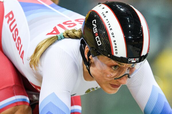 الروسية داريا شميليفا خلال سباق الدراجات على الطريق للنساء في الألعاب الأولمبية الصيفية الحادية والثلاثين - سبوتنيك عربي