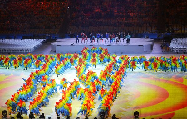 وداعاً ريو 2016 - فنانون خلال أثناء مسرحي استاد ماراكانا خلال مراسم انتهاء الألعاب الأولمبية الصيفية الـ 31 في ريو دي جانيرو، 21 أغسطس/ آب 2016 - سبوتنيك عربي