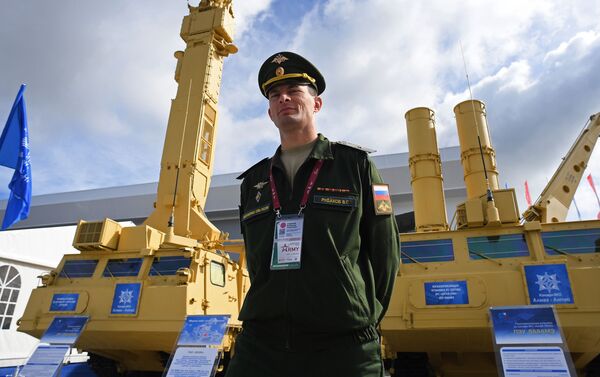Зенитная ракетная система Антей-2500 представлена в открытой экспозиции на Международном военно-техническом форуме АРМИЯ-2016 - سبوتنيك عربي