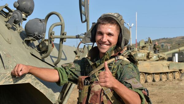 آليات تابعة للجيش الروسي في المنطقة العسكرية الجنوبية - سبوتنيك عربي
