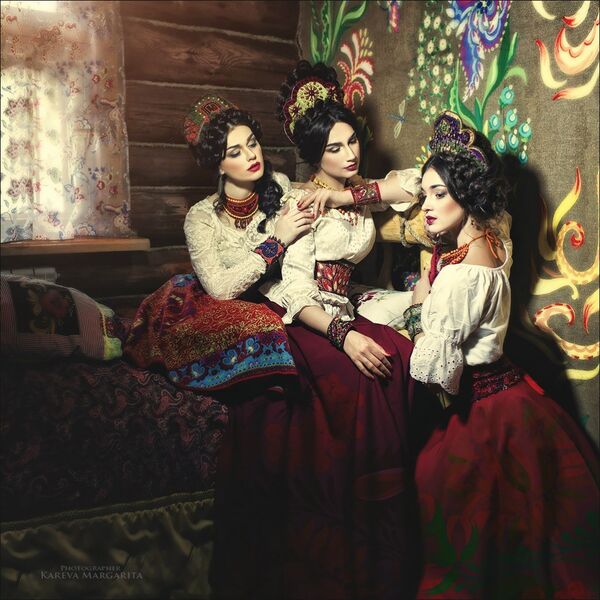 ثلاث فتيات - سبوتنيك عربي