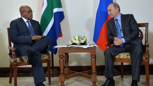 الرئيس الروسي فلاديمير بوتين ورئيس جمهورية جنوب أفريقيا جايكوب زوما  قمة بريكس في الهند - سبوتنيك عربي