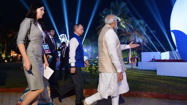 الرئيس الروسي فلاديمير بوتين والرئيس الهندي ناريندرا مودي خلال قمة بريكس في الهند - سبوتنيك عربي
