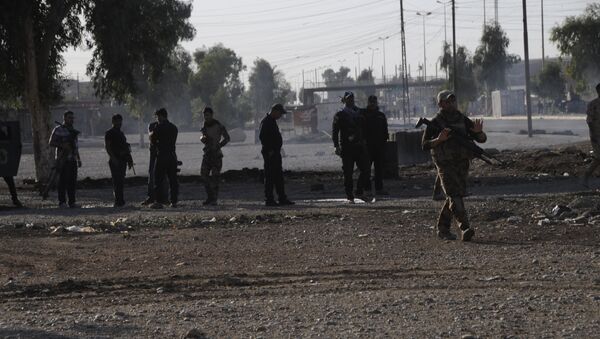 سبوتنيك في حي بمدينة الموصل التي حررتها القوات العراقية - سبوتنيك عربي