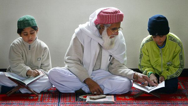 تعليم القرآن - سبوتنيك عربي