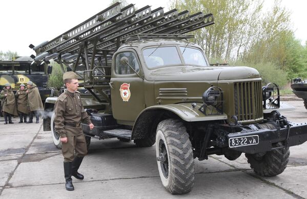 عربة صواريخ كاتيوشا الروسية المشاركة في الحرب العالمية الثانية - سبوتنيك عربي