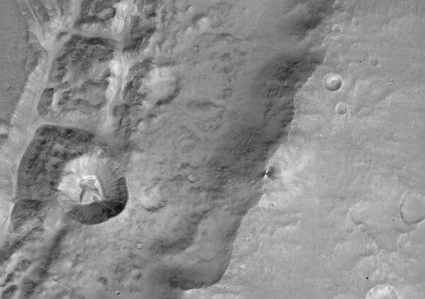 أول صور وبيانات علمية وصلت الأرض من المريخ عن طريق مظلة TGO ، التي حصلت عليها الأجهزة العلمية الروسية والأجنبية بالتعاون المشترك، وفقا لوكالة الفضاء الأوروبية. - سبوتنيك عربي