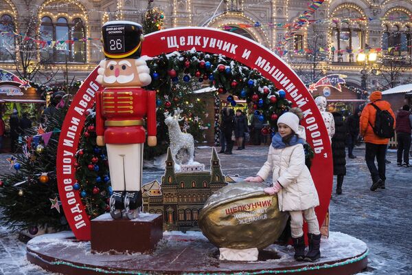 مهرجان رأس السنة على الساحة الحمراء في موسكو - سبوتنيك عربي