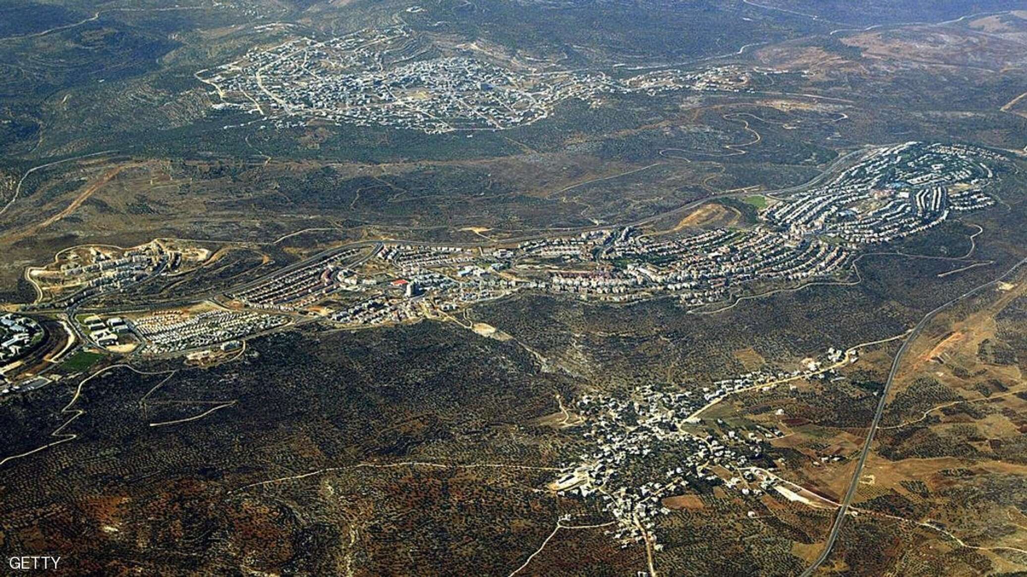 السلطات الإسرائيلية تخلي 14 مستوطنة شمالي البلاد