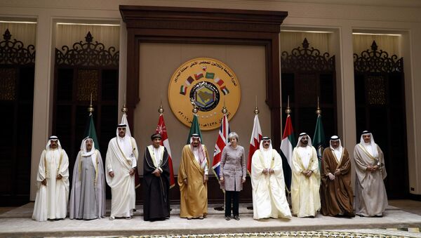 القمة الخليجية الـ 37 بمشاركة رئيسة الوزراء البريطانية - سبوتنيك عربي