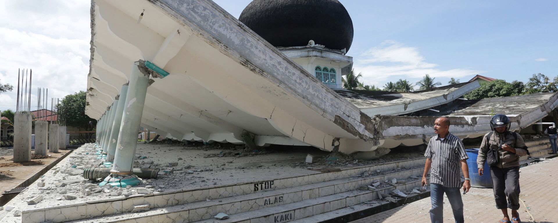 ركام مسجد بعد زلزال في سومطرة، 7 ديسمبر/ كانون الأول 2016 - سبوتنيك عربي, 1920, 25.02.2022
