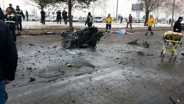 انفجار حافلة بمدينة قيصرية التركية - سبوتنيك عربي