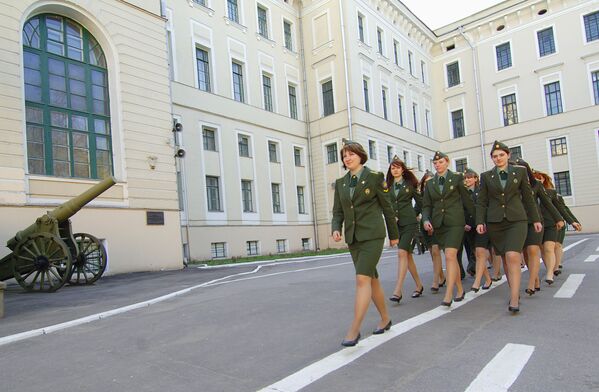 فتيات قوات الصواريخ الروسية - سبوتنيك عربي