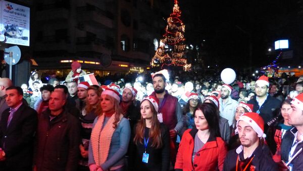 السوريون يحتفلون بعيد الميلاد - سبوتنيك عربي