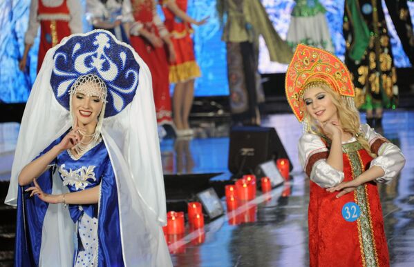 المشاركات في مسابقة ملكة الثلج في الصين - سبوتنيك عربي