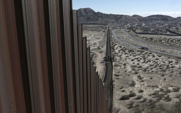 سياج على الحدود المكسيكية - الأمريكية - سبوتنيك عربي