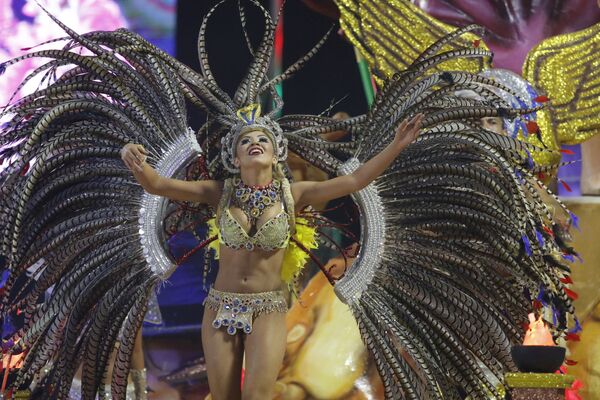 مهرجان الرقص في مدينة إنكارناسيون، باراغواي 29 يناير/ كانون الثاني 2017 - سبوتنيك عربي