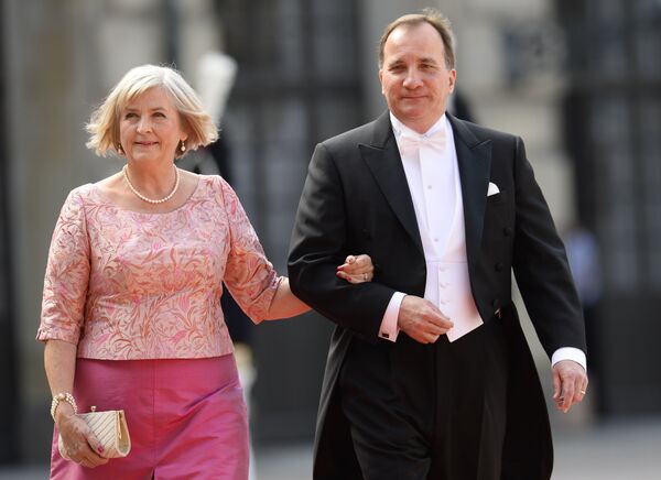 رئيس الوزراء السويدي ستيفان لويفين برفقة زوجته أولا - سبوتنيك عربي