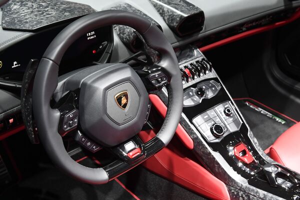 معرض جنيف للسيارات - Lamborghini Huracan - سبوتنيك عربي