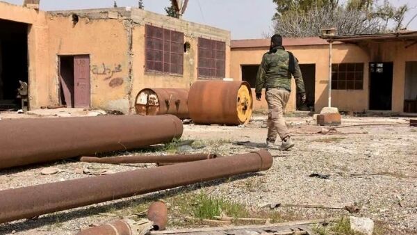 قوات الجيش العربي السوري تستعيد مدينة دير حافر بمحافظة حلب - سبوتنيك عربي